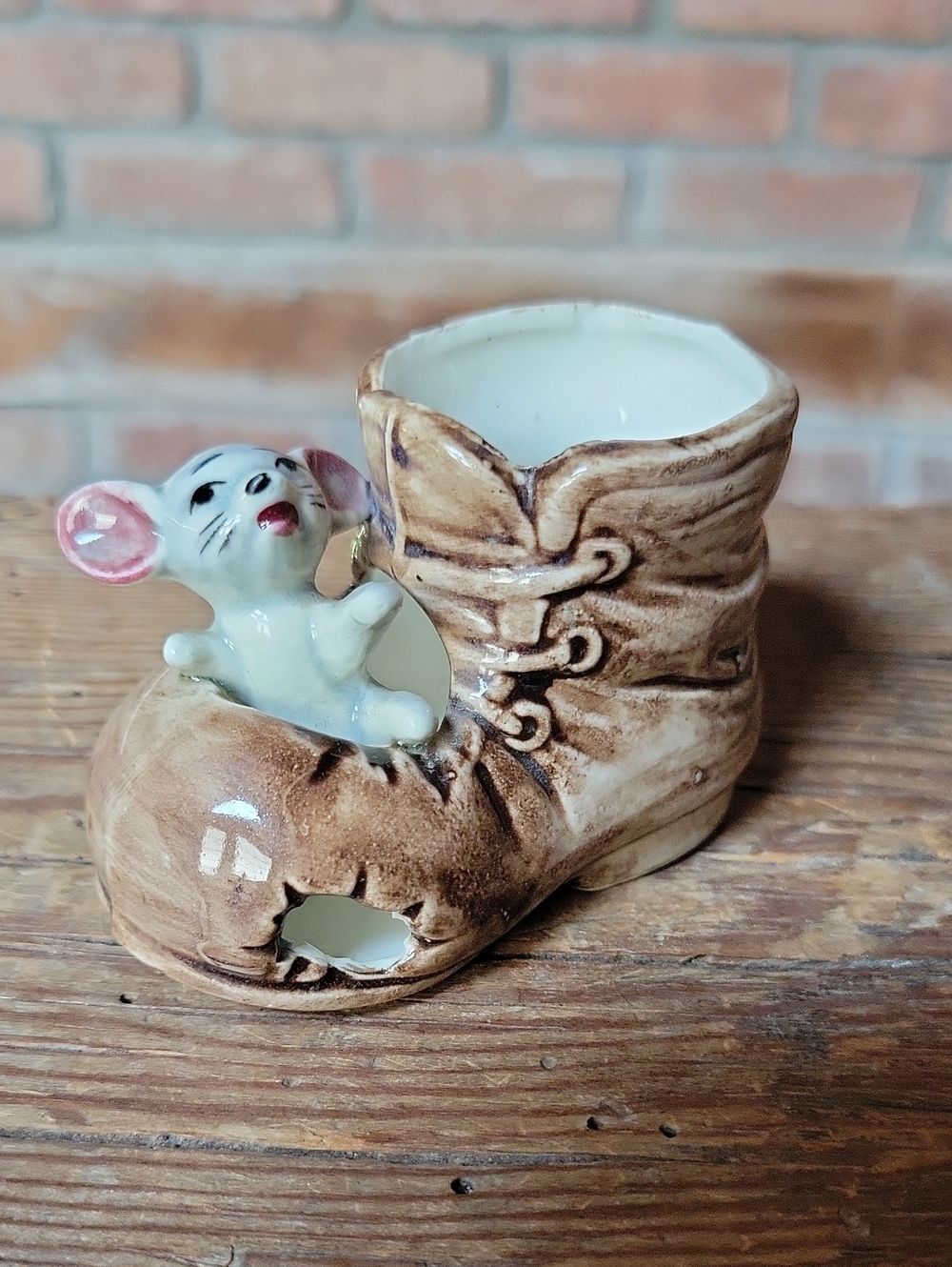 1950's Ceramic Mouse In A Shoe Kitschy Toothpick Holder